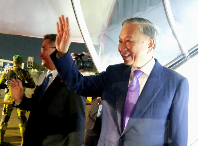 Delegation Led by President of Viet Nam Departs Sri Lanka Following Successful State Visit